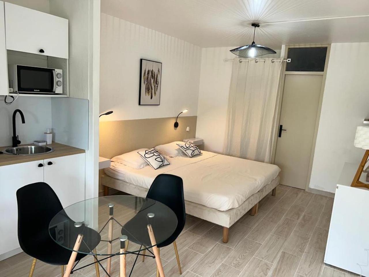 Superbe Studio Avec Piscine, Au Coeur De La Marina! Village Soleil ! Proche Aeroport & Ferry 哥西尔 外观 照片
