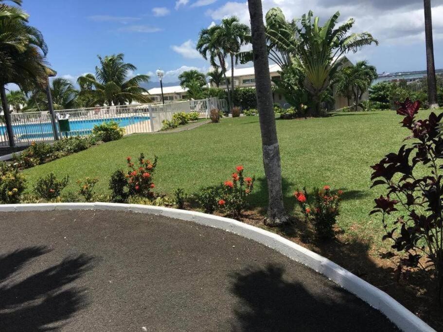 Superbe Studio Avec Piscine, Au Coeur De La Marina! Village Soleil ! Proche Aeroport & Ferry 哥西尔 外观 照片
