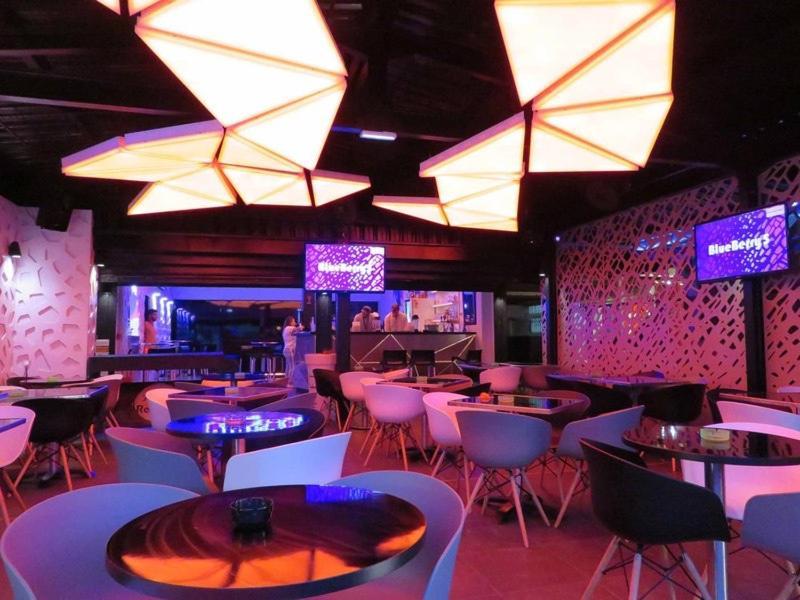 Superbe Studio Avec Piscine, Au Coeur De La Marina! Village Soleil ! Proche Aeroport & Ferry 哥西尔 外观 照片